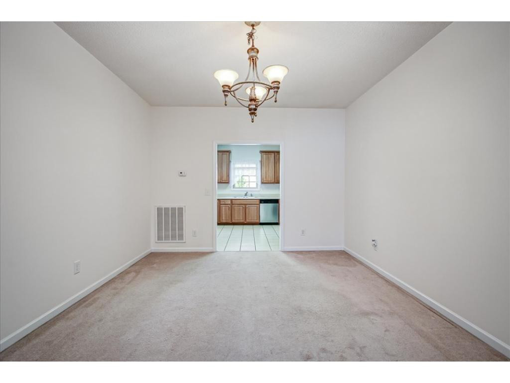 404 Carter Sells Road, Unit 4 Johnson City, TN 37604 - Photo 8 of 24 Photo 8