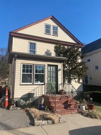 12 Murray Hill Road Boston, MA 02131 - Photo 3 of 9 Gallery Image 3