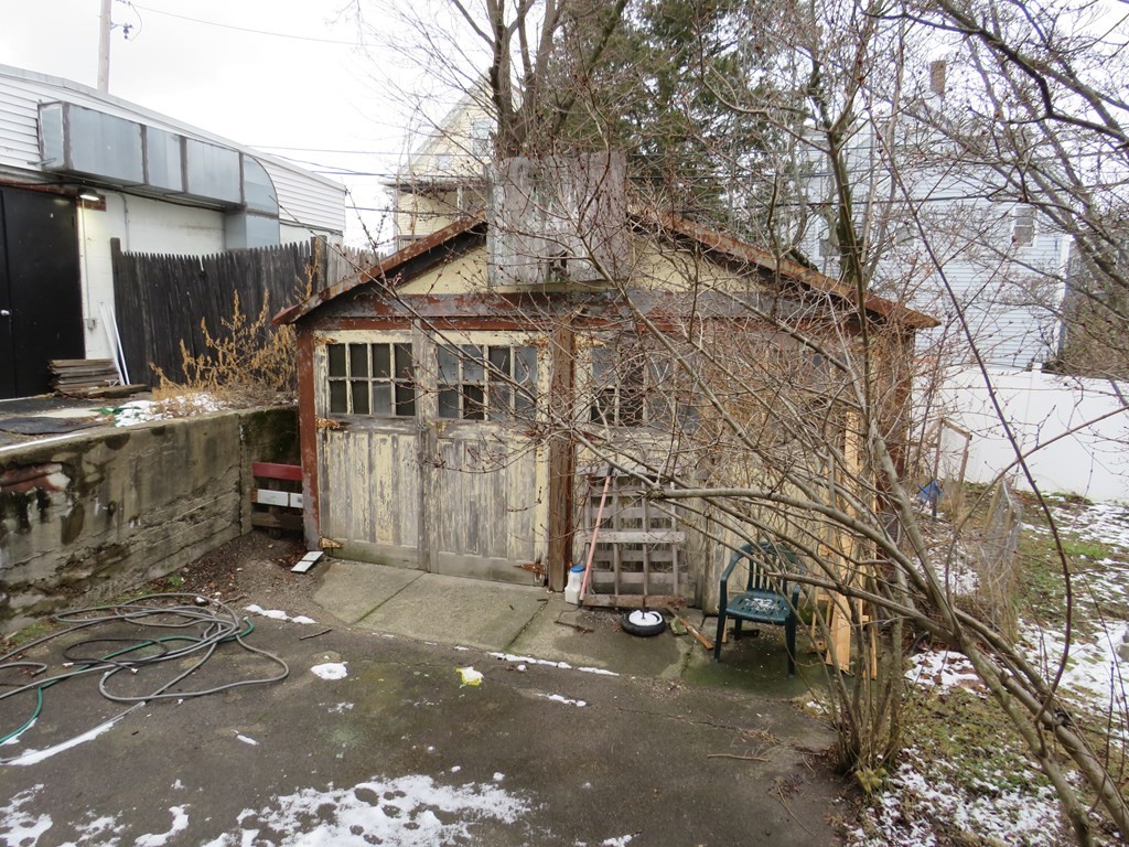 12 Murray Hill Road Boston, MA 02131 - Photo 8 of 9 Gallery Image 8