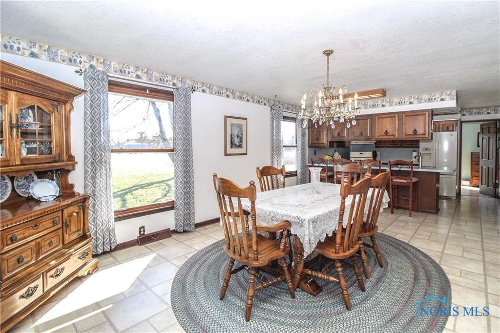 8720 Cedar Point Road Oregon, OH 43616 - Photo 13 of 39 Gallery Image 13