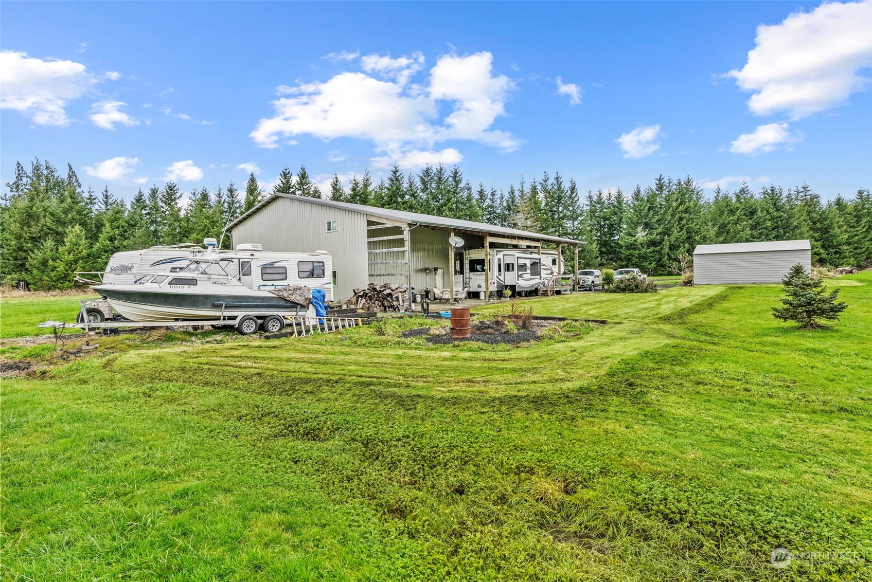 280 East Valley Road Skamokawa, WA 98647 - Photo 12 of 30 a front view of a house with garden