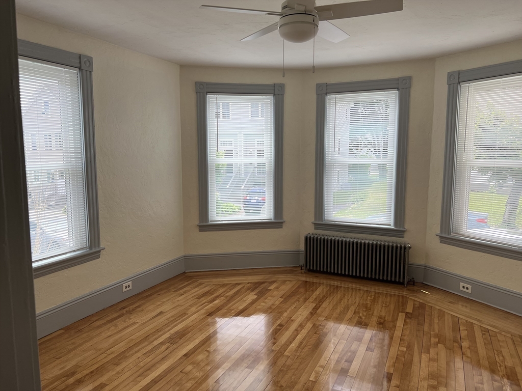 16 Prentice Street, Unit 1 Worcester, MA 01604 - Photo 13 of 23