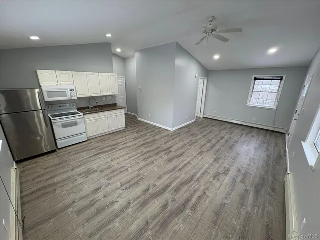 $2,200 | 10 Matsunaye Drive, Medford, NY 11763