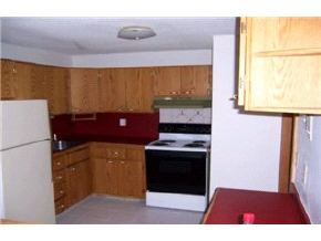 12 English Village Road, Unit 102 Manchester, NH 03102 - Photo 4 of 6 Gallery Image 4