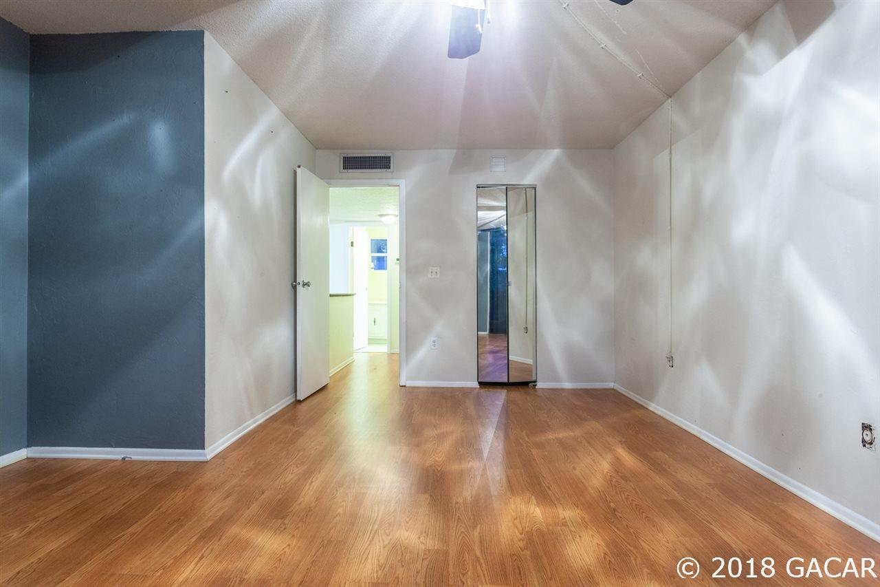 603 Southwest 75th Street, Unit 1043 Gainesville, FL 32607 - Photo 16 of 30
