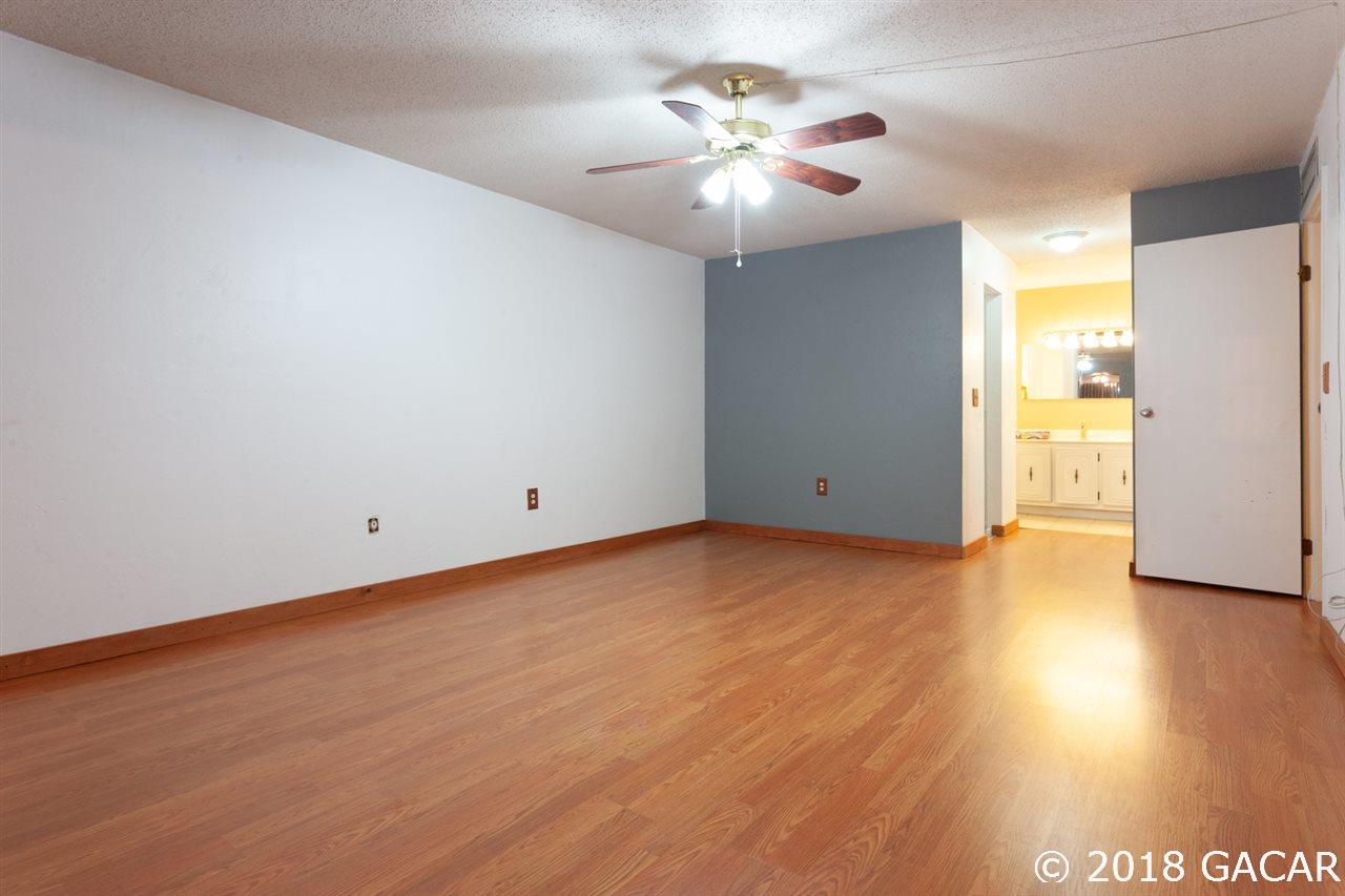 603 Southwest 75th Street, Unit 1043 Gainesville, FL 32607 - Photo 23 of 30