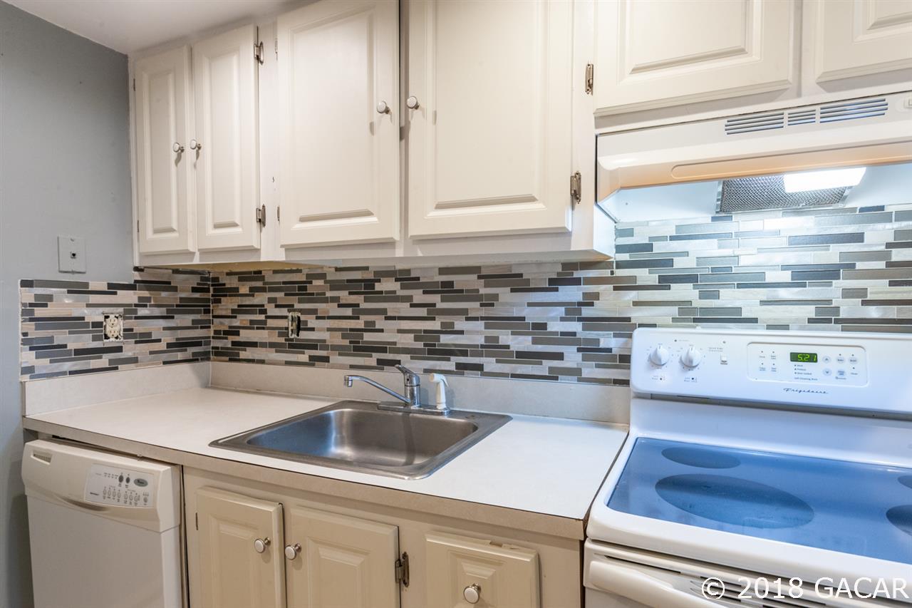 603 Southwest 75th Street, Unit 1043 Gainesville, FL 32607 - Photo 7 of 30