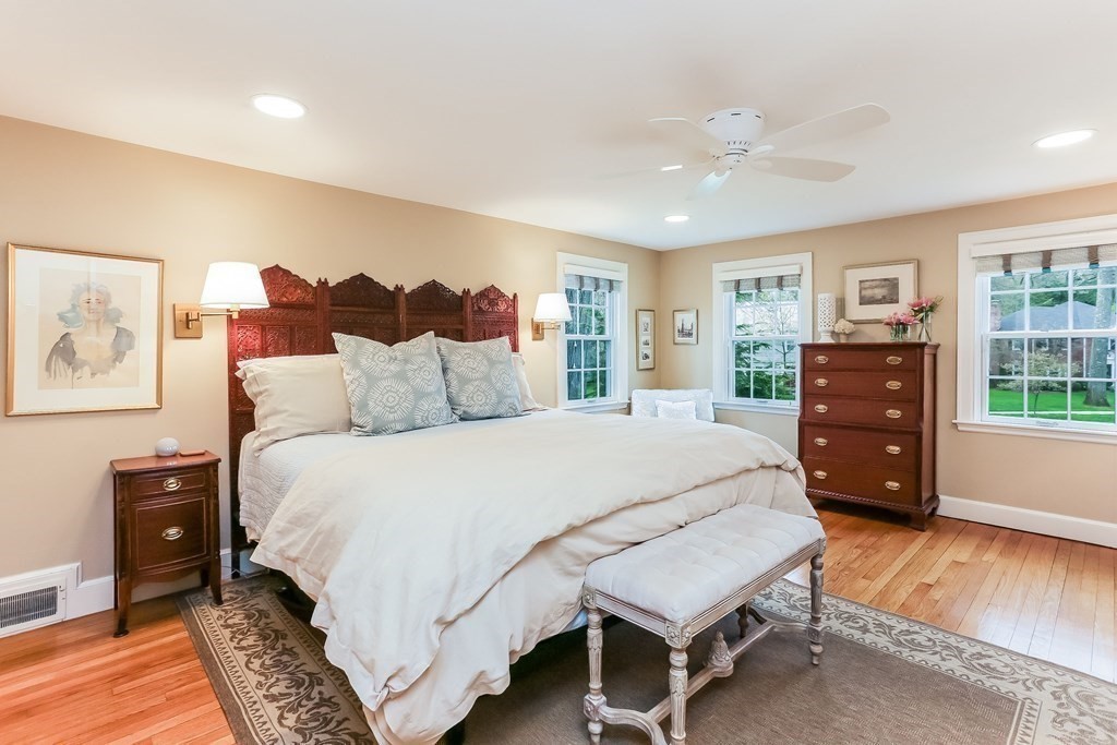 184 Ellington Road Longmeadow, MA 01106 - Photo 19 of 40 Gallery Image 19