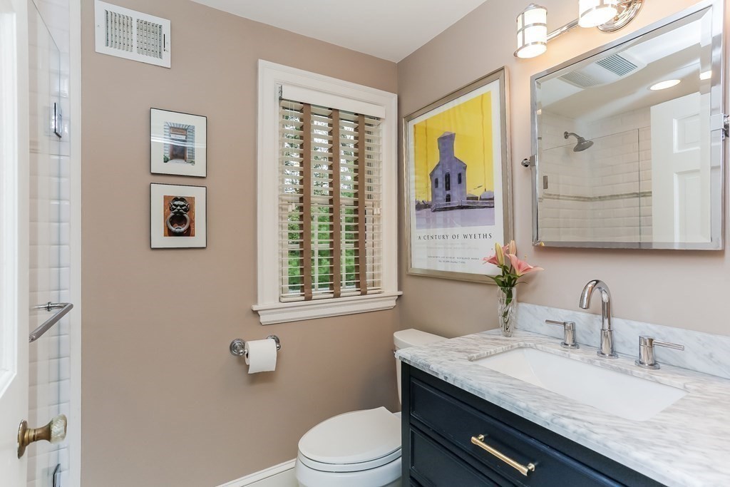184 Ellington Road Longmeadow, MA 01106 - Photo 21 of 40 Gallery Image 21