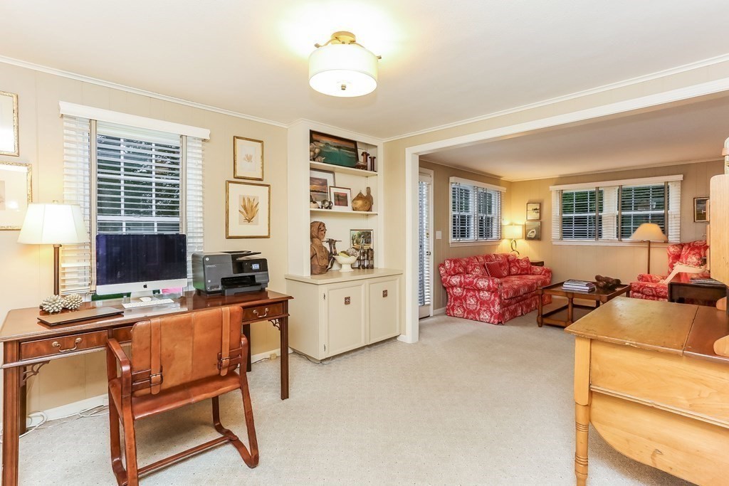 184 Ellington Road Longmeadow, MA 01106 - Photo 10 of 40 Gallery Image 10