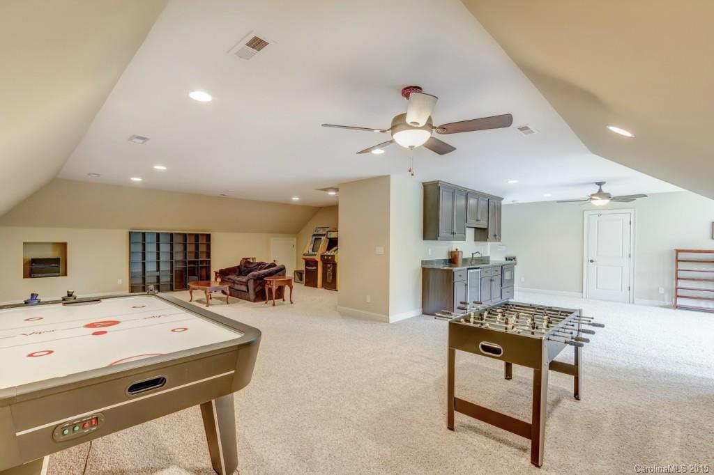 207 Underwood Road Matthews, NC 28104 - Photo 19 of 24 Gallery Image 19
