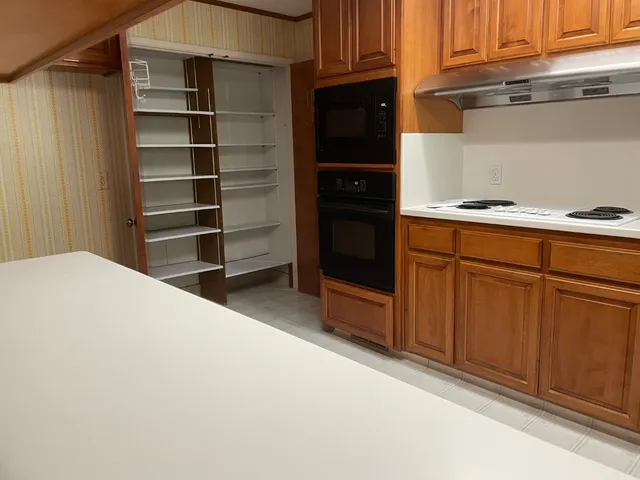 $992,500 | 61 Saratoga Circle, Sacramento, CA 95864