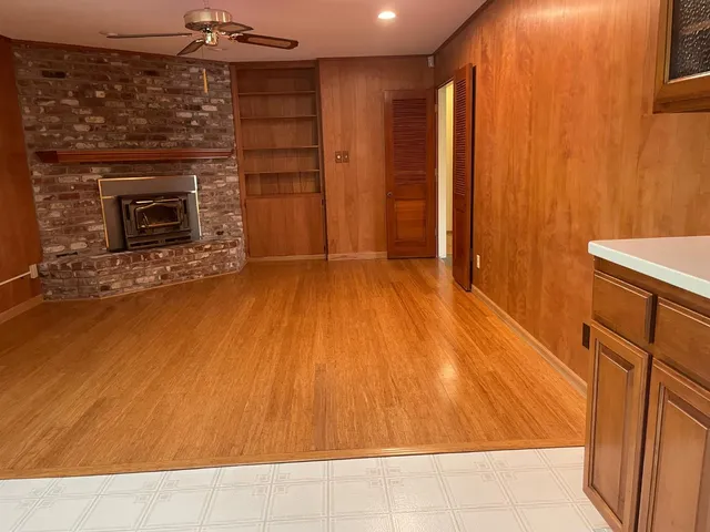 $992,500 | 61 Saratoga Circle, Sacramento, CA 95864