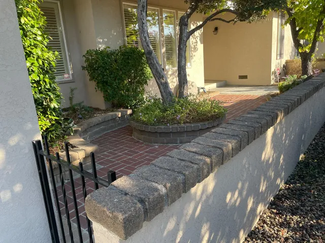 $992,500 | 61 Saratoga Circle, Sacramento, CA 95864