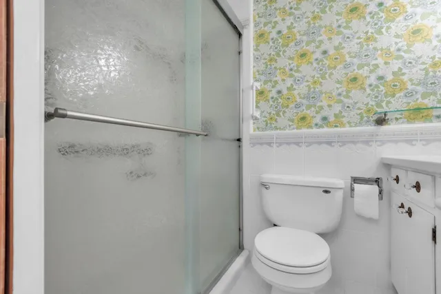 $992,500 | 61 Saratoga Circle, Sacramento, CA 95864