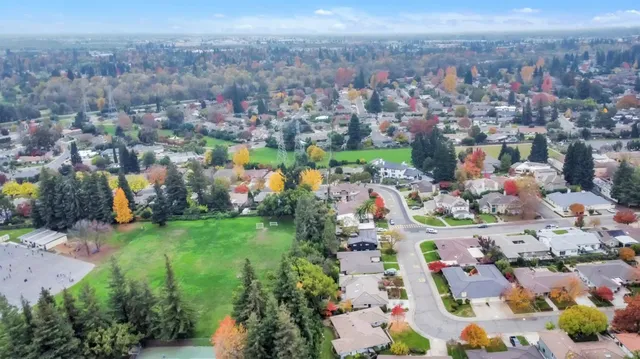 $992,500 | 61 Saratoga Circle, Sacramento, CA 95864