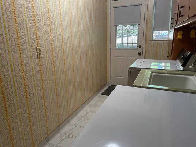 $992,500 | 61 Saratoga Circle, Sacramento, CA 95864