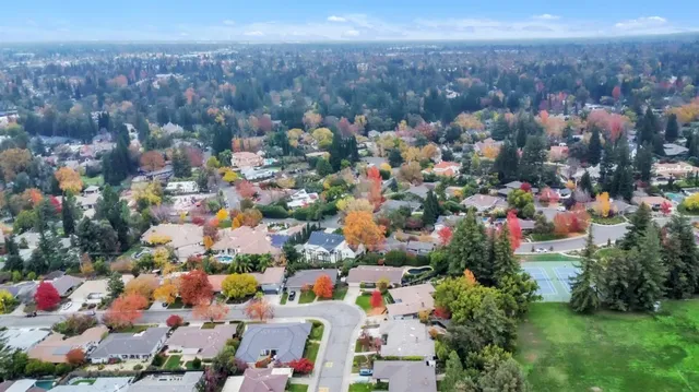 $992,500 | 61 Saratoga Circle, Sacramento, CA 95864