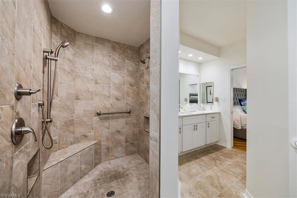 545 11th Avenue South, Unit 104 Naples, FL 34102 - Photo 24 of 42