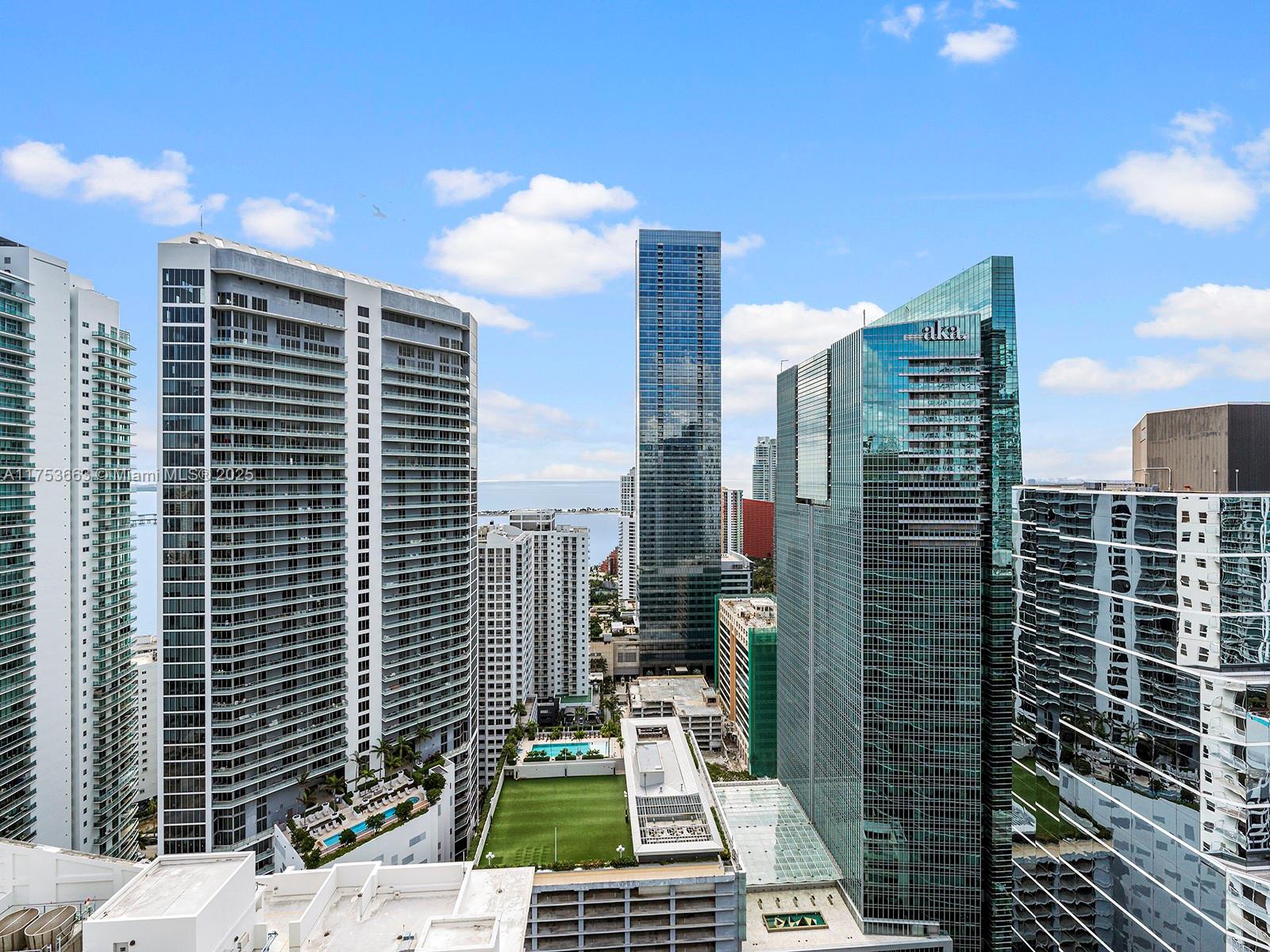1200 Brickell Bay Drive, Unit 4019 Miami, FL 33131 - Photo 16 of 32 a view of city with tall buildings