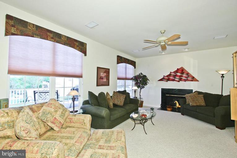 3 Manor Spring Court Silver Spring, MD 20906 - Photo 15 of 30 Family Room