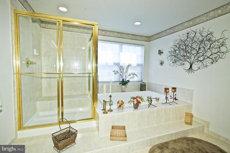 3 Manor Spring Court Silver Spring, MD 20906 - Photo 21 of 30 Master Bath #2