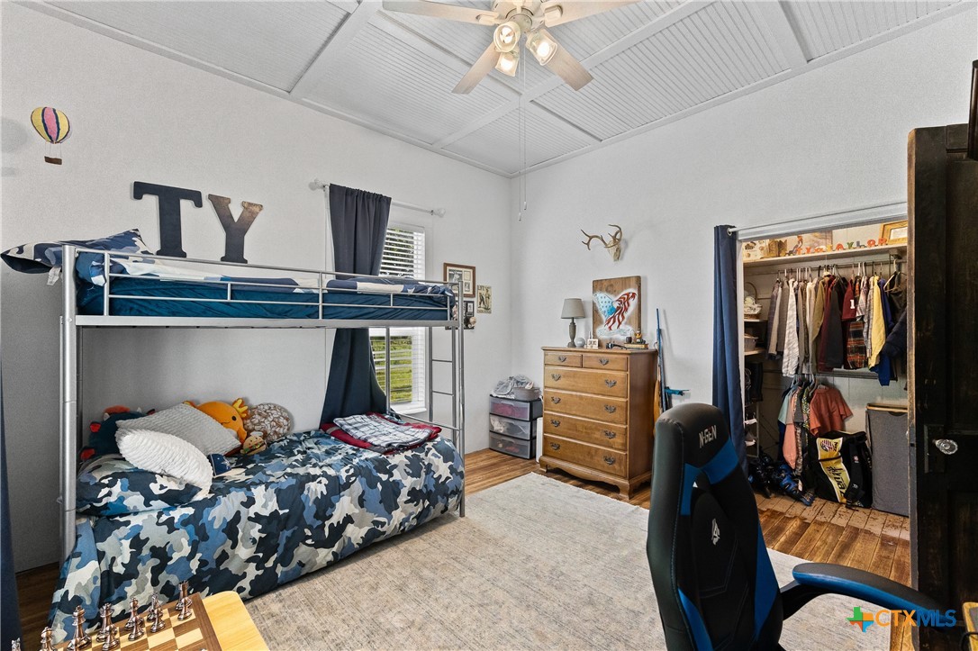 701 South Gilbert Road Edna, TX 77957 - Photo 17 of 48 Gallery Image 17