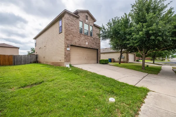 $2,000 | 8913 Winter Haven Road, Austin, TX 78747