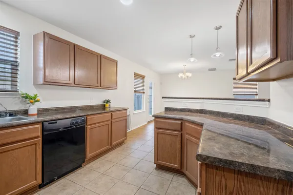 $2,000 | 8913 Winter Haven Road, Austin, TX 78747