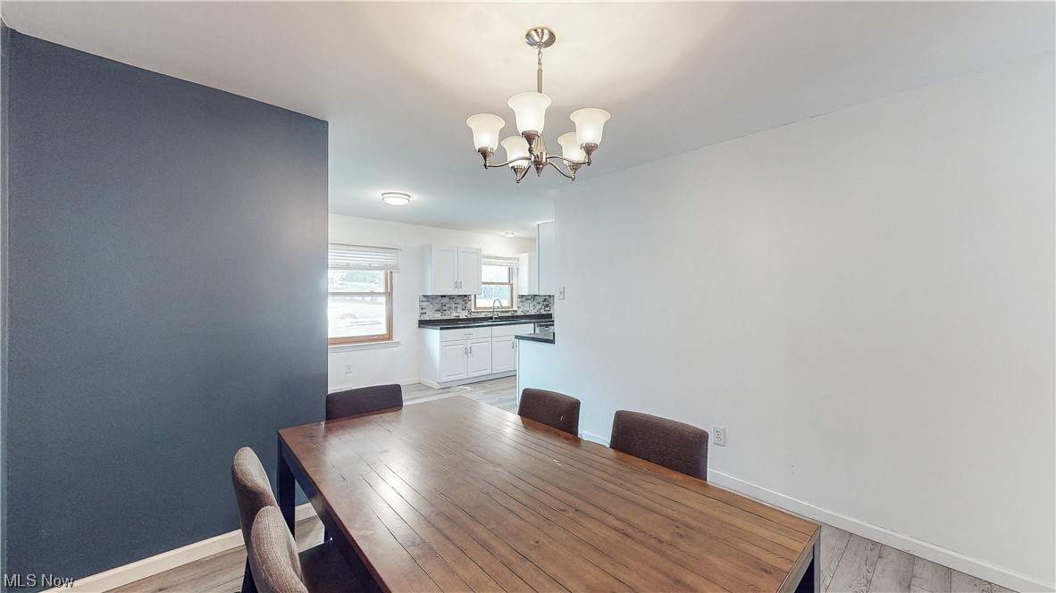 2936 Bancroft Road Akron, OH 44333 - Photo 12 of 35 Gallery Image 12