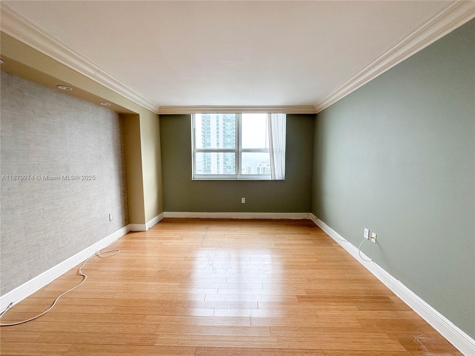 1155 Brickell Bay Drive, Unit 3303 Miami, FL 33131 - Photo 4 of 13