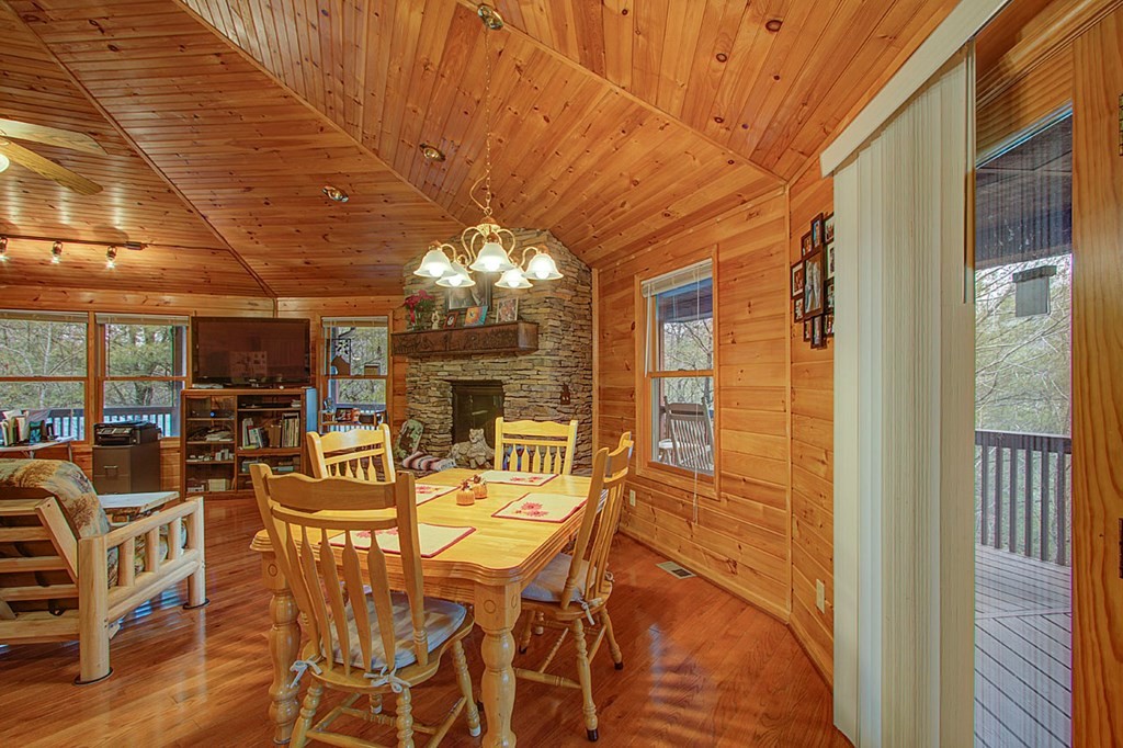207 Cobblestone Way Townsend, TN 37882 - Photo 5 of 32