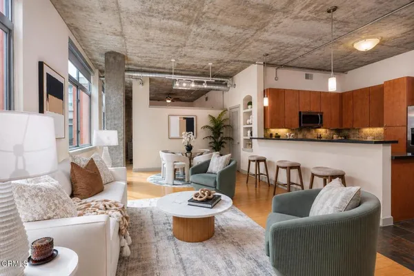 $3,600 | 840 East Green Street, Unit 309, Pasadena, CA 91101