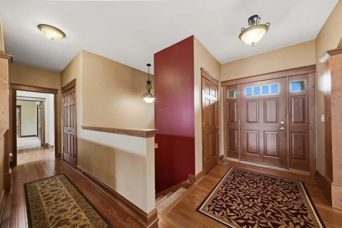 118 Windridge Road Valparaiso, IN 46385 - Photo 6 of 70 1200x800