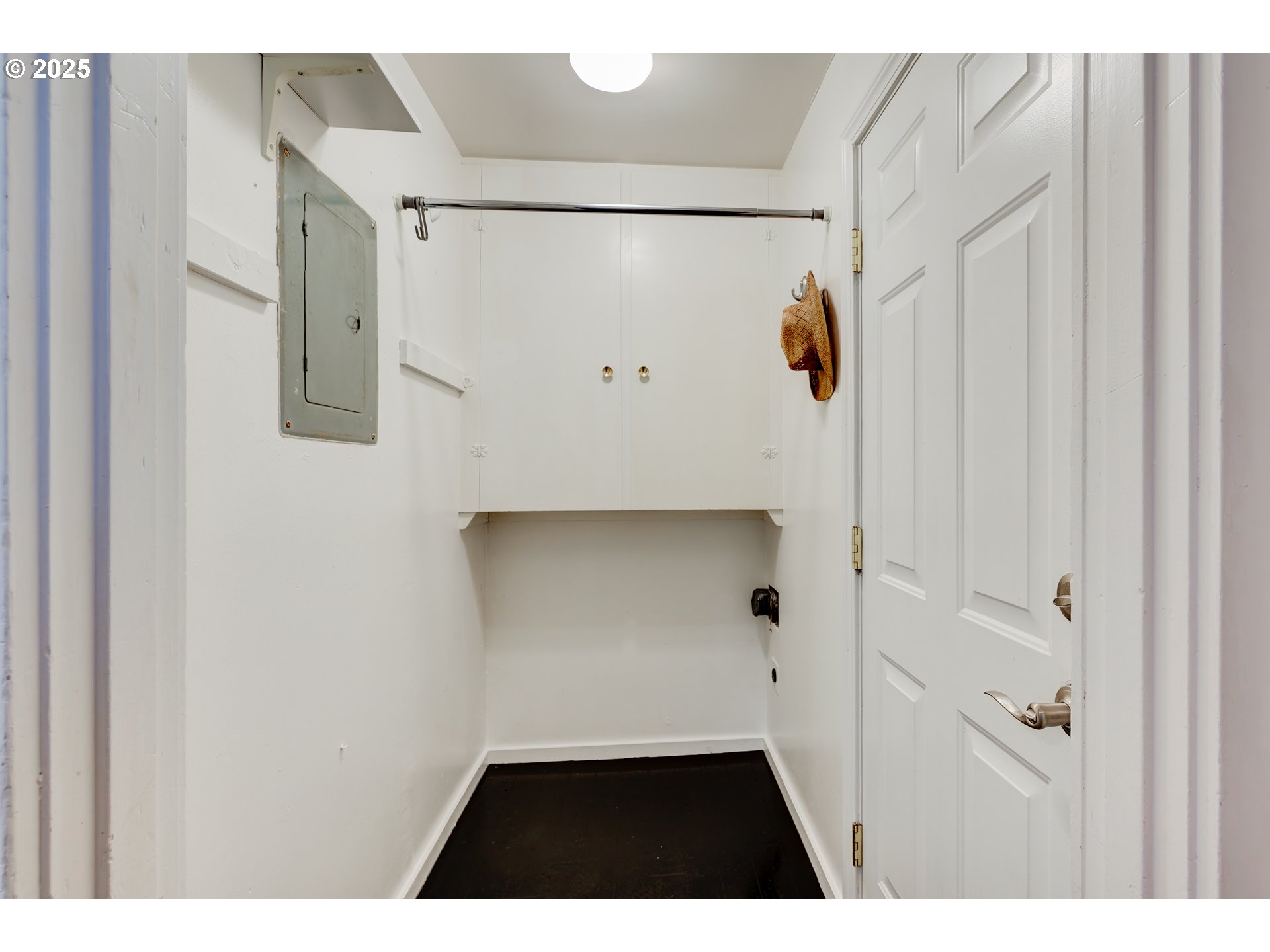 488 B Street Independence, OR 97351 - Photo 14 of 34