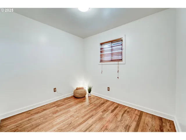 $299,900 | 488 B Street, Independence, OR 97351