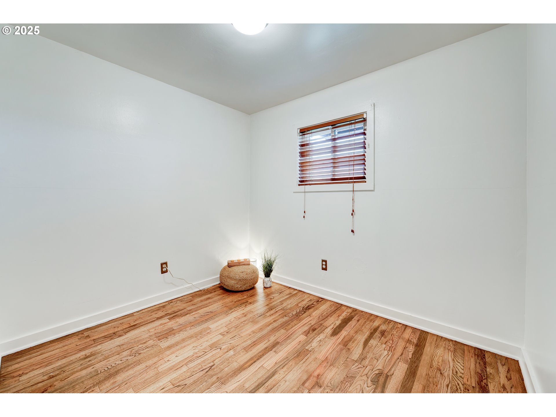 488 B Street Independence, OR 97351 - Photo 18 of 34