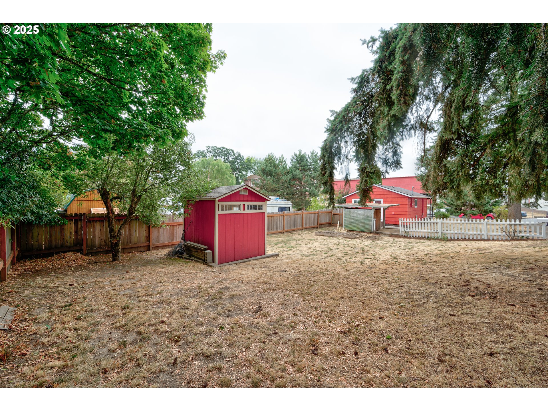488 B Street Independence, OR 97351 - Photo 20 of 34