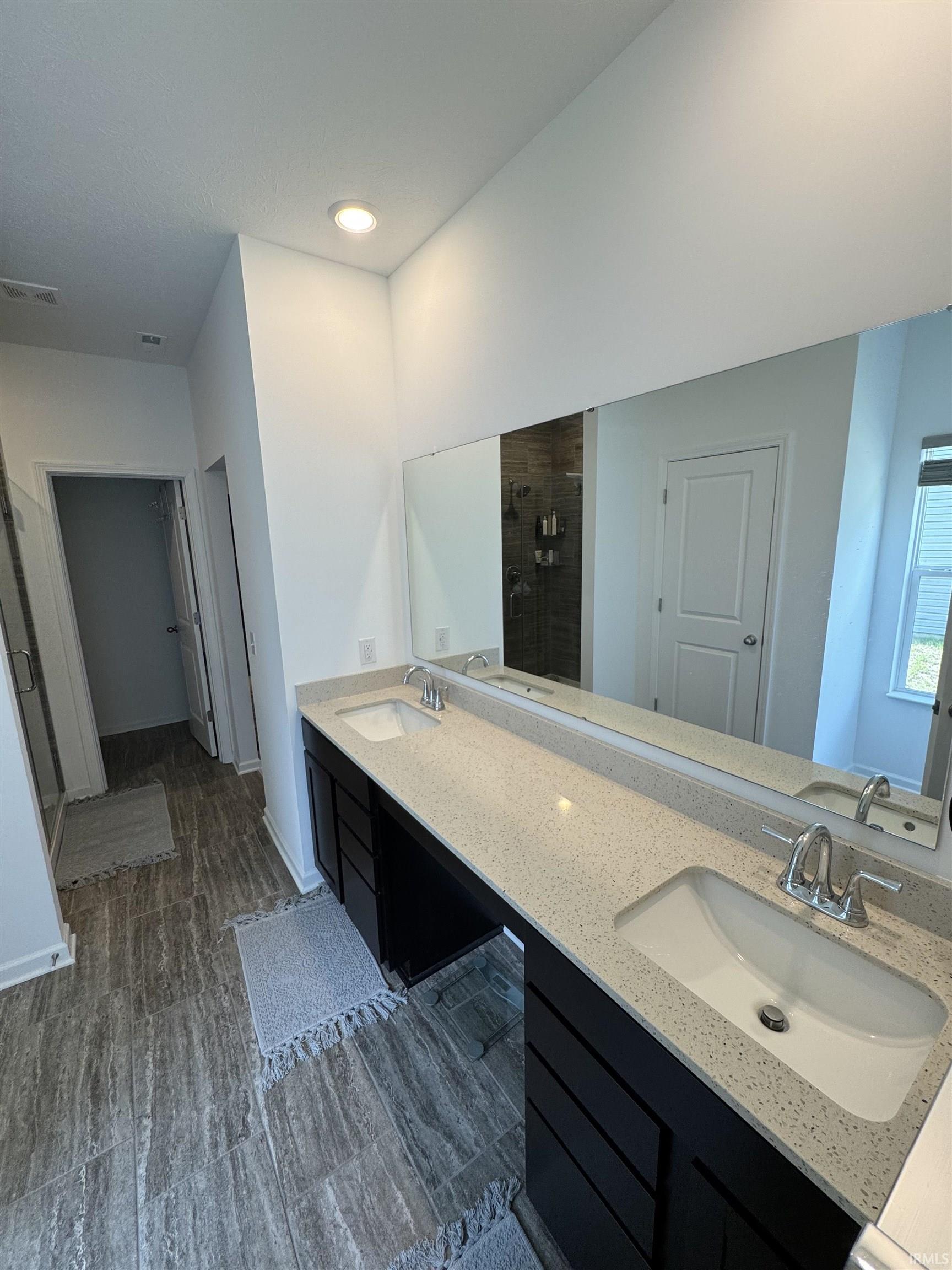 2135 Upland Ridge Way Kokomo, IN 46902 - Photo 9 of 21 Gallery Image 9
