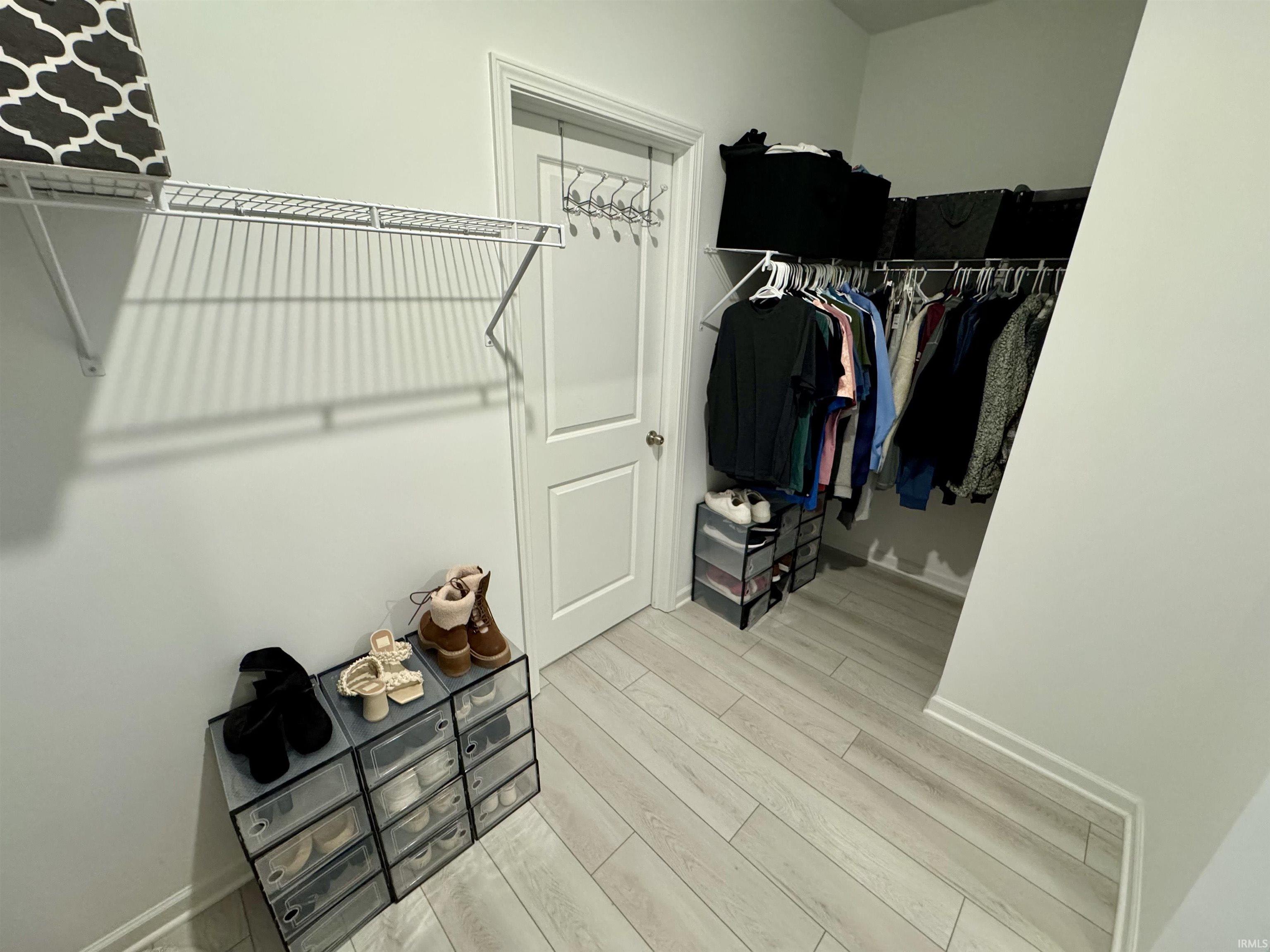 2135 Upland Ridge Way Kokomo, IN 46902 - Photo 10 of 21 Gallery Image 10