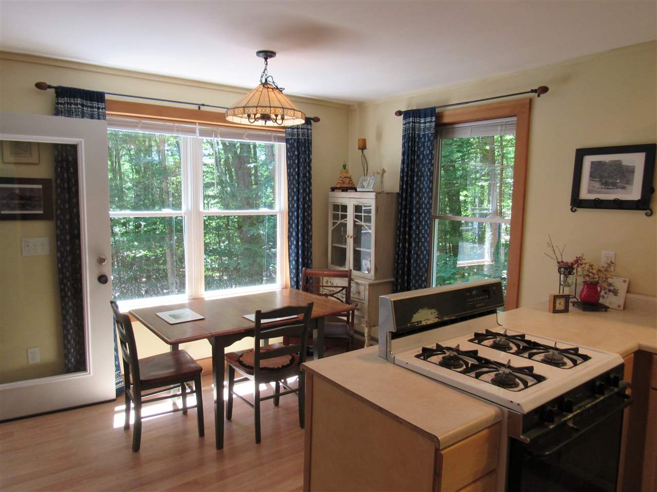 85 Rockwood Pond Road Fitzwilliam, NH 03447 - Photo 8 of 27