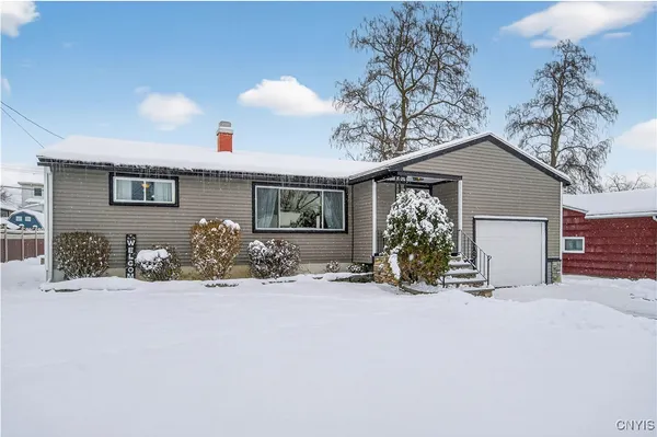 $220,000 | 303 Snyder Avenue, Salina, NY 13206