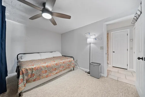 $2,000 | 21 Village West Drive, Unit 14, Alexandria, NH 03222