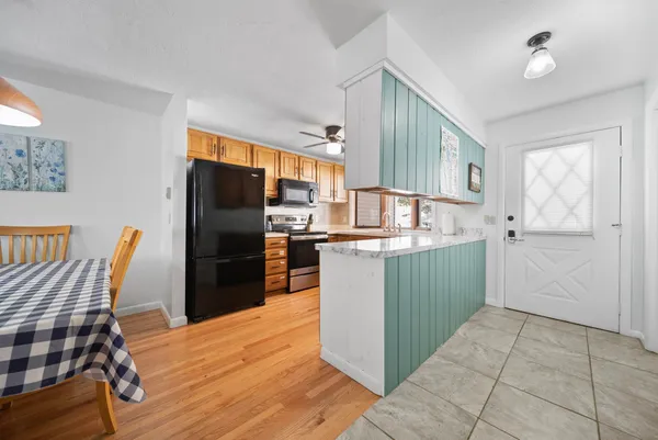 $2,000 | 21 Village West Drive, Unit 14, Alexandria, NH 03222