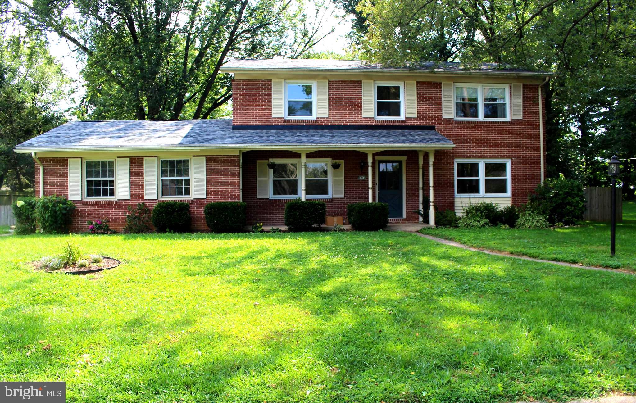 1017 Tracy Road Lancaster, PA 17601 - Photo 2 of 28