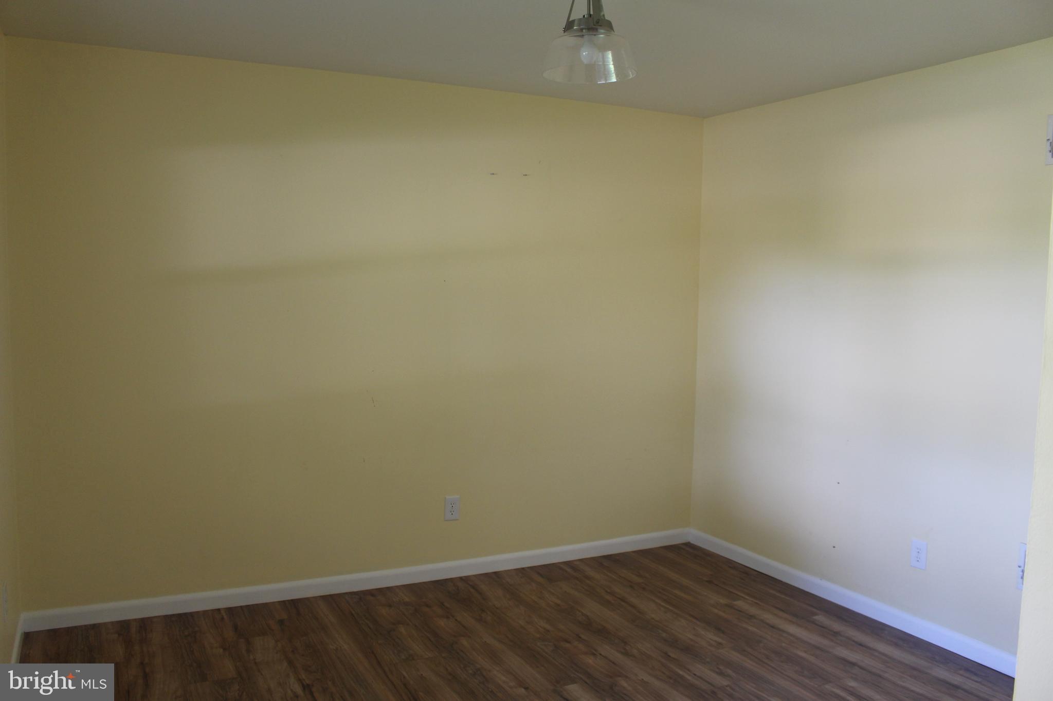 1017 Tracy Road Lancaster, PA 17601 - Photo 5 of 28
