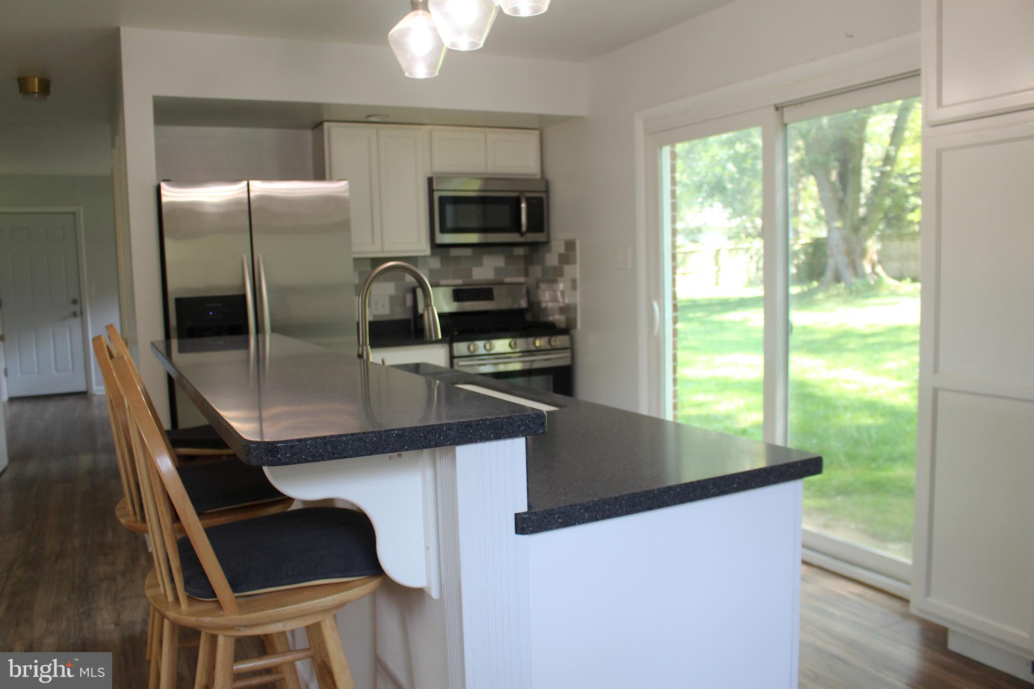 1017 Tracy Road Lancaster, PA 17601 - Photo 8 of 28
