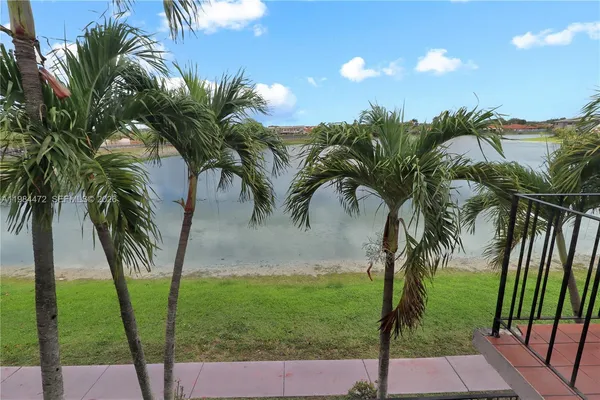 $300,000 | 13371 Southwest 17th Lane, Unit 28, Miami, FL 33175