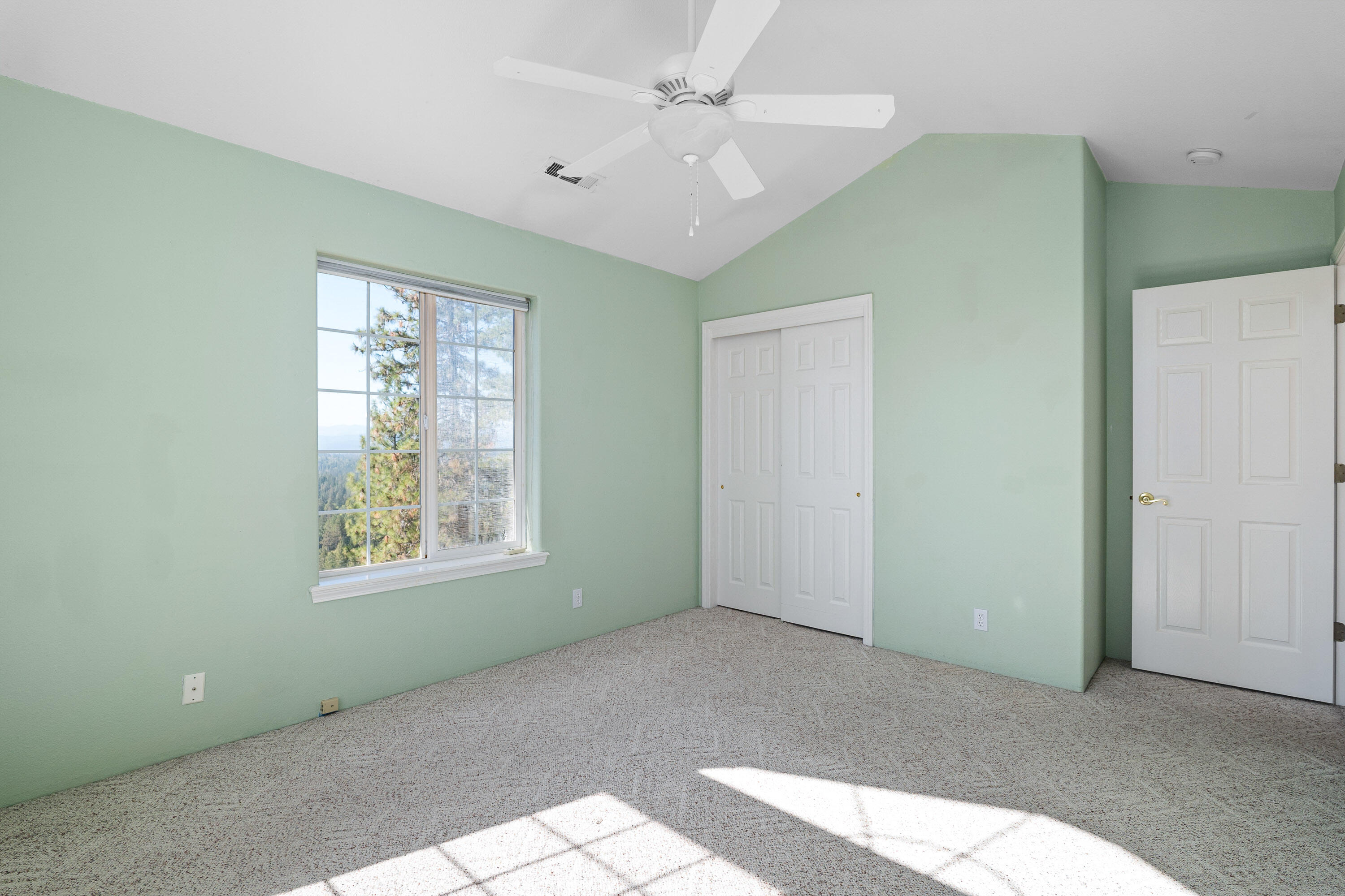 780 South Espey Road Grants Pass, OR 97527 - Photo 34 of 54 780 S Espey (34)