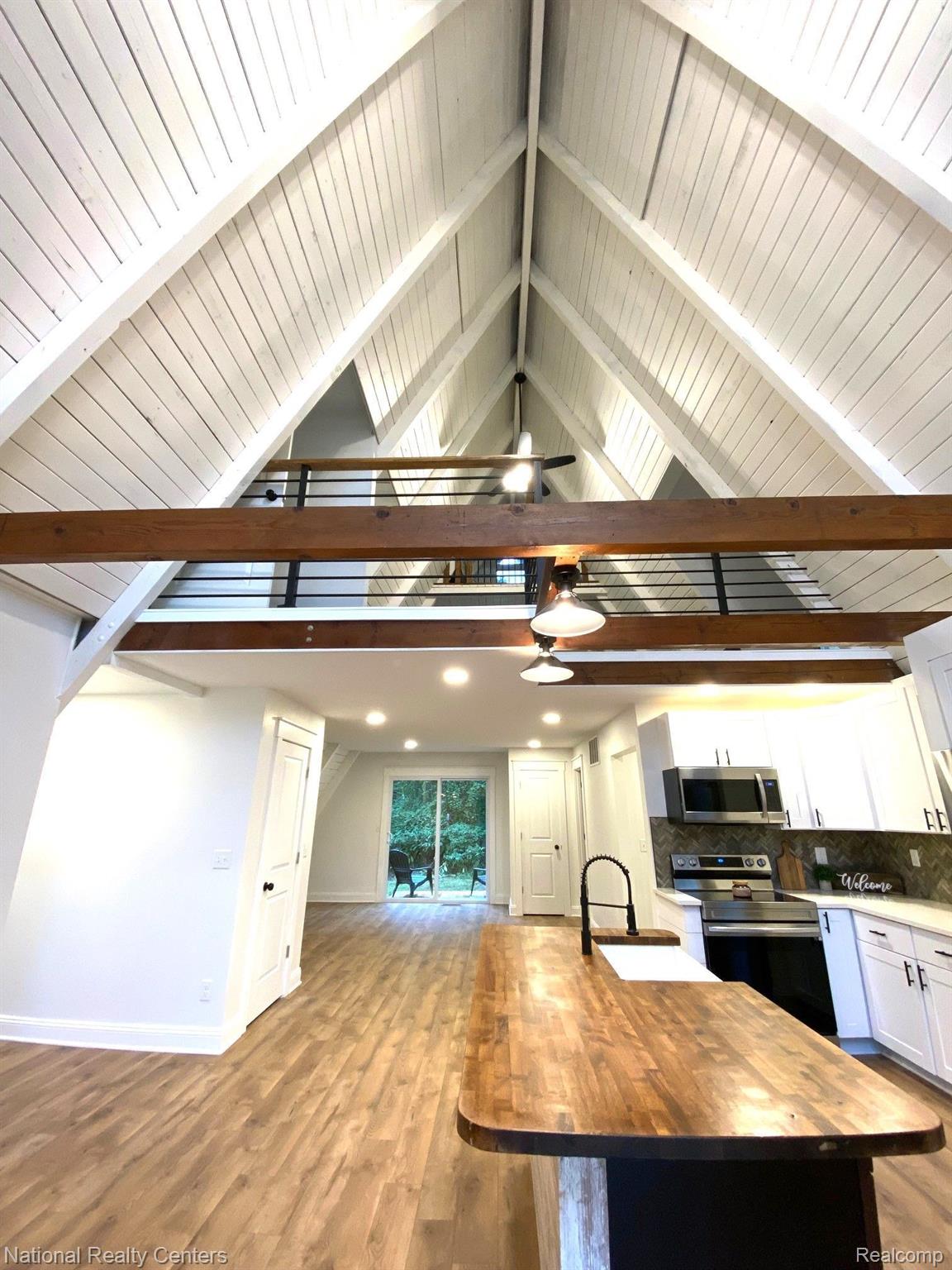 12466 Hegel Road Goodrich, MI 48438 - Photo 9 of 34 Gallery Image 9